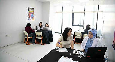 Çayırova'da gençlik merkezinde YKS'ye hazırlanan 62 öğrenci üniversiteye yerleşti