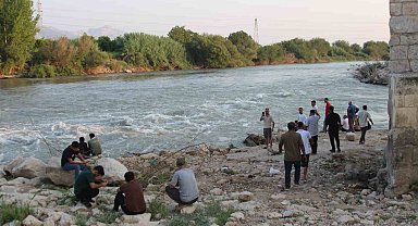 Ceyhan Nehri'nde kaybolan ikinci çocuğun da cansız bedeni bulundu