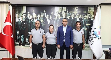 Çiğli'de silahlı saldırganı yakalayan güvenlik ekibine ödül