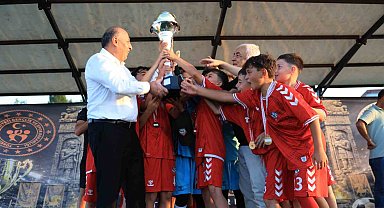 Çorum'da 400 sporcunun katıldığı Hitit Cup'ta şampiyon Samsun ekibi oldu