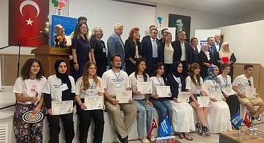 Cumalıkızık'ta UNESCO Dünya Mirası Gönüllüleri programı tamamlandı