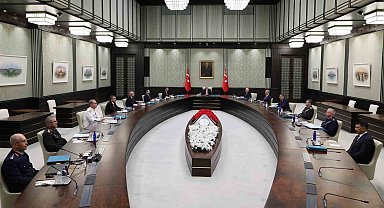Cumhurbaşkanı Erdoğan başkanlığında gerçekleştirilen Yüksek Askeri Şura toplantısı sona erdi.