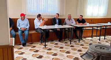 Demirözü'nde köy ziyaretleri sürüyor