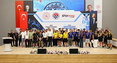 Denizli'de gerçekleştirilen Satranç İkinci Ligi finalinde şampiyonlar belli oldu