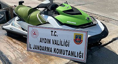 Didim'de jet ski ile düzensiz göçmen taşırken yakalandı