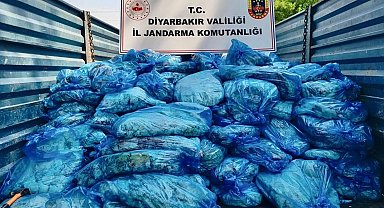 Diyarbakır'da 3 ton hayvansal iç yağ ele geçirildi