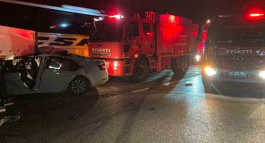 Doğum günü kutlamasına giderken yaşanan feci kazada: 24 ve 23 yaşındaki 2 genç öldü