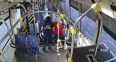 Duyarlı şoför, fenalaşan yolcuyu hastaneye yetiştirdi