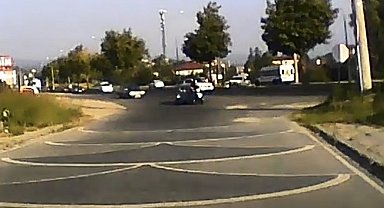 Düzce'de otomobil ile motosiklet çarpıştı: 1 yaralı