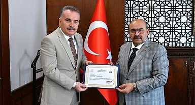 Edremit Kaymakamı Ahmet Odabaş'tan Vali Ustaoğlu'na veda ziyareti