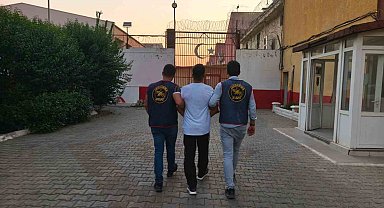 Efeler'de 22 yıl hapis cezası ile aranan şahıs JASAT'a takıldı