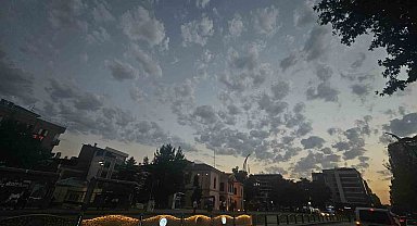 Elazığ'da bulutların görsel şöleni