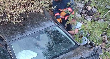 Elazığ'da otomobil şarampole yuvarlandı: 1 yaralı