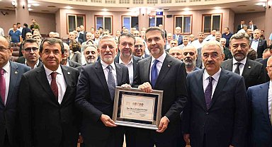 Enerji ve Tabii Kaynaklar Bakanı Alparslan Bayraktar BTSO Meclisinin konuğu oldu