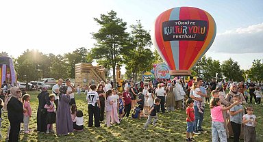 Erzurum Kültür Yolu Festivali'nde sanatın inceliklerinden şehrin hafızasına