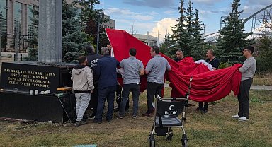 Erzurum'da bayrak sevgisi tek yürek oldu: Vatandaş ve görevliler ele ele verdi