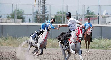 Erzurum'da nefes kesen cirit maçları