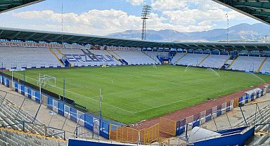 Erzurumspor'da ilk günden 1089 kombine satıldı: Hedef 20 bin kombine
