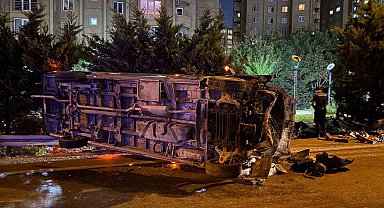 Esenler'de makas atan minibüs zincirleme kazaya neden oldu: 1 ölü, 5 yaralı