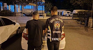 Esenyurt'ta sürücüyle tartışan zanlı, bıçakla lastikleri kesti