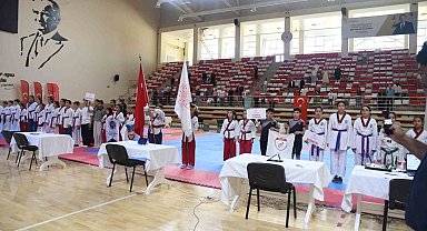 Eskişehir'de 2'inci İller Arası Taekwondo Poomsae Turnuvası heyecanı