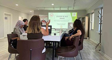Eskişehir'de 'Aile Eğitim Programı' kapsamında bilgilendirme yapıldı