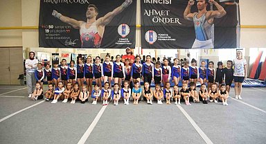 Eskişehir'de minik cimnastikçiler geleceğe hazırlanıyor