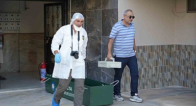 Evde ölü bulunan anne ile kızının cenazeleri Adli Tıp Kurumu morguna gönderildi