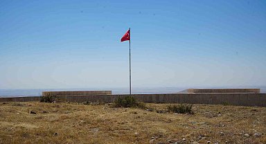 Evliyafakı köyü 105 yıldır şehitlerle birlikte yaşıyor