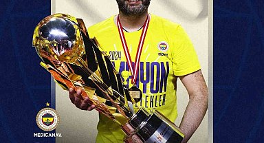 Fenerbahçe Kadın Voleybol Takımı'nda yeniden Stefano Lavarini dönemi