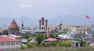 FotoMaraton'dan Nihat Kılıçoğulları'na iki ödül