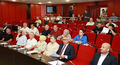 Gebze meclisinden üniversitelilere 12 bin TL destek