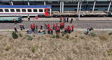 Gebze'de arama kurtarma ekiplerinden tren kazası tatbikatı