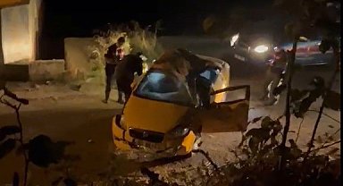 Giresun'da ticari taksi şarampole yuvarlandı: 1 ölü