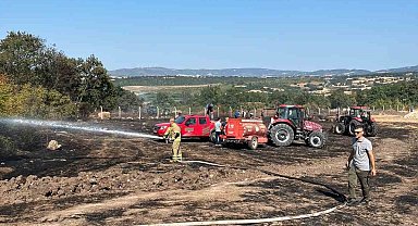 Gönen'de kırsal alanda çıkan yangın söndürüldü
