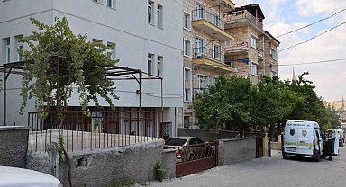 Haber alınamayan adam evinde ölü bulundu