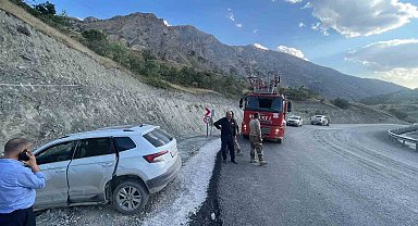 Hakkari-Van karayolunda trafik kazası: 3 yaralı