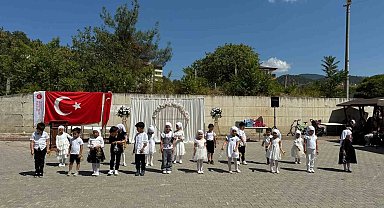 Hanönü'nde Kur'an kursunu tamamlayan çocuklar için tören düzenlendi