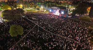 İEF'de Çim Konserleri rüzgarı esecek
