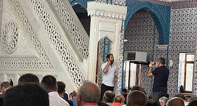 Iğdır'da Cuma hutbesi işaret diliyle de anlatıldı