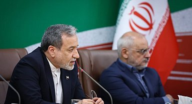 İran: "ABD ile müzakere yürütmüyoruz sadece aracılar üzerinden mesaj alışverişinde bulunuyoruz"