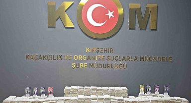 İş yeri aramasında 7 bin 420 adet doldurulmuş makaron ele geçirildi