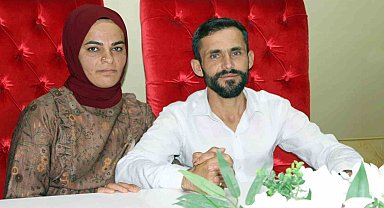 İşitme engelli çiftin mutluluğu işaret diliyle taçlandı