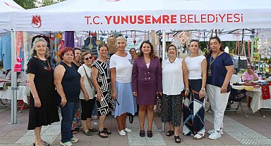 Kadınların el emeği gece pazarında görücüye çıktı