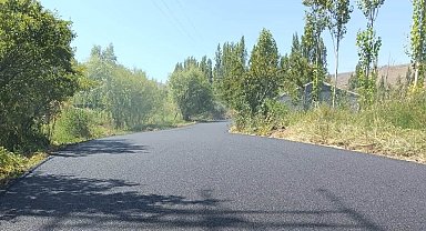 Kağızman'da köy yollarında asfalt seferberliği: 7 kilometrelik yol yenileniyor