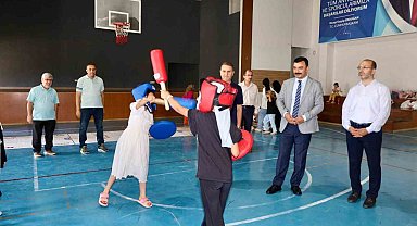 Kahta Kaymakamı Soysal yaz kulübü öğrencileriyle buluştu