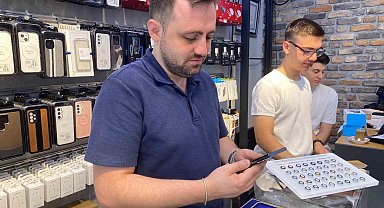 Kalın kılıf ve uzun şarj süresi sıcak havalardan cep telefonları için büyük risk