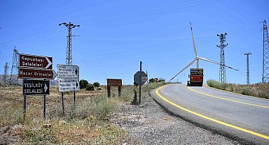 Kapuzbaşı yolunda yol çizgisi çalışması yapıldı