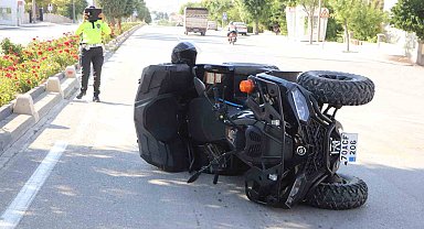 Karaman'da devrilen ATV'deki anne ve oğlu yaralandı