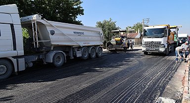 Karatay'da asfalt seferberliği devam ediyor